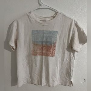Old Navy graphic tee